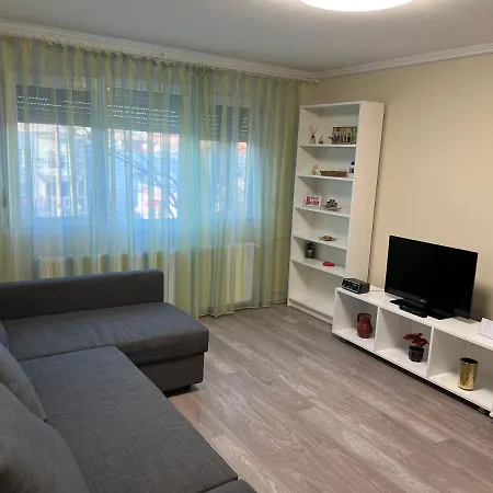 Premium Sagului Lägenhet *